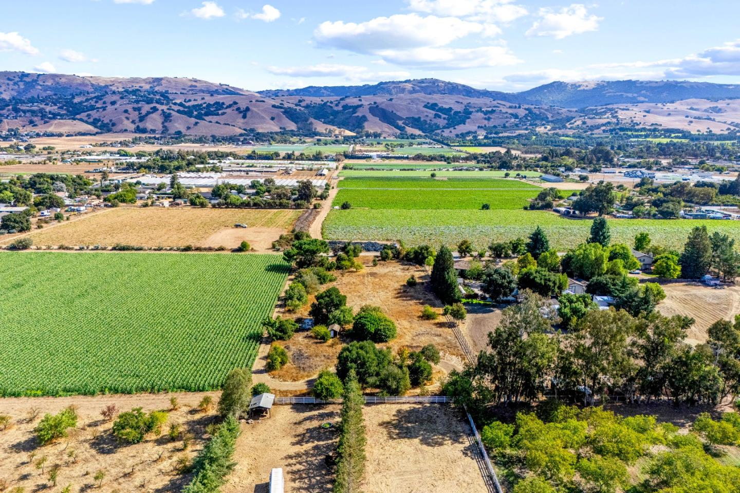 Detail Gallery Image 9 of 30 For 15465 Leann Ct, Morgan Hill,  CA 95037 - – Beds | – Baths