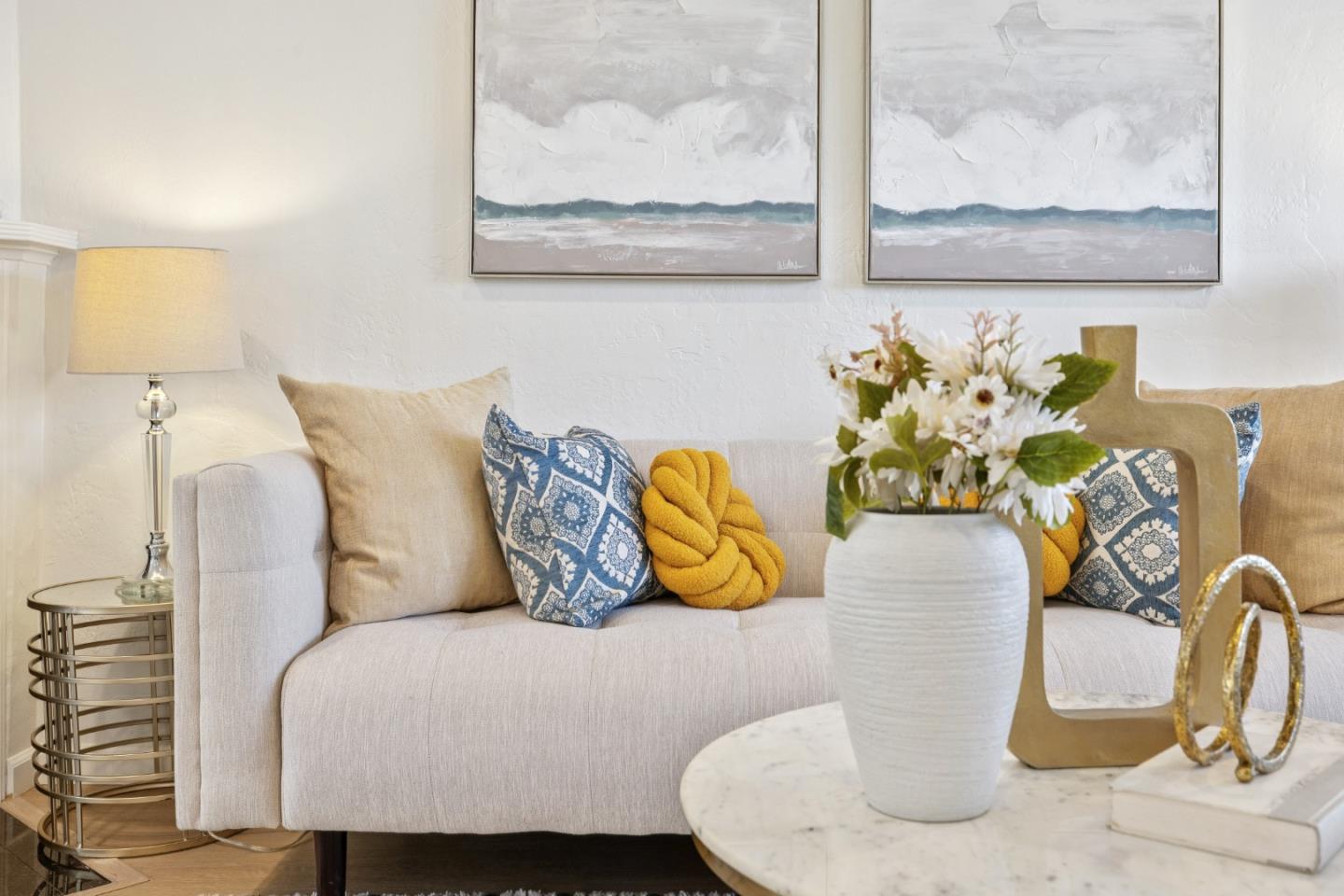 Detail Gallery Image 13 of 51 For 190 Rutherford Ave, Redwood City,  CA 94061 - 3 Beds | 2 Baths