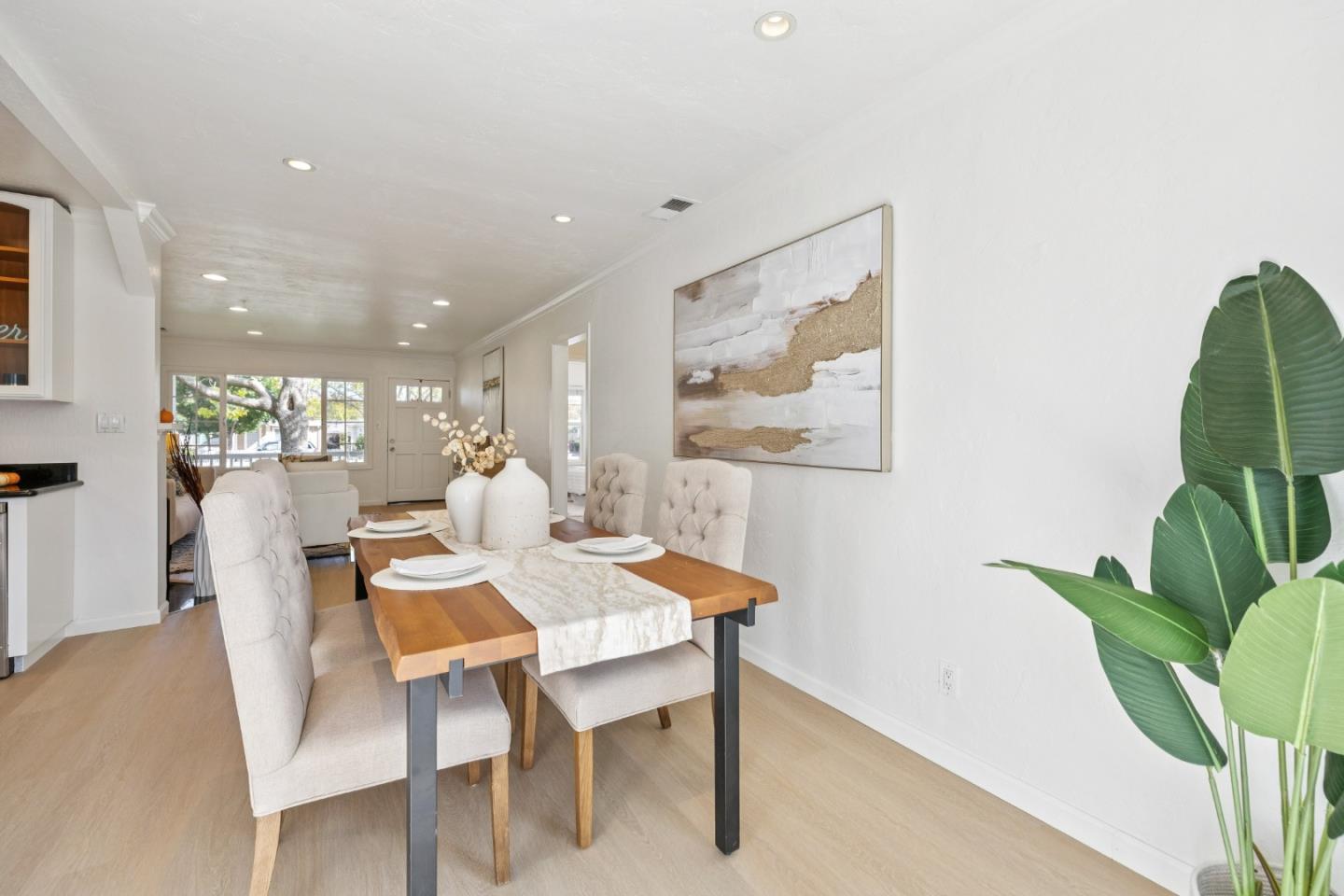 Detail Gallery Image 19 of 51 For 190 Rutherford Ave, Redwood City,  CA 94061 - 3 Beds | 2 Baths