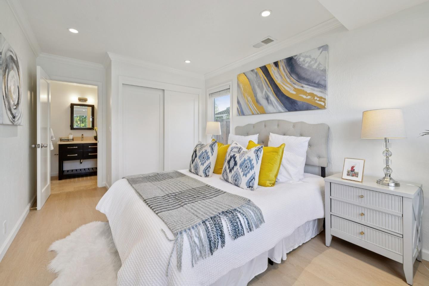 Detail Gallery Image 22 of 51 For 190 Rutherford Ave, Redwood City,  CA 94061 - 3 Beds | 2 Baths