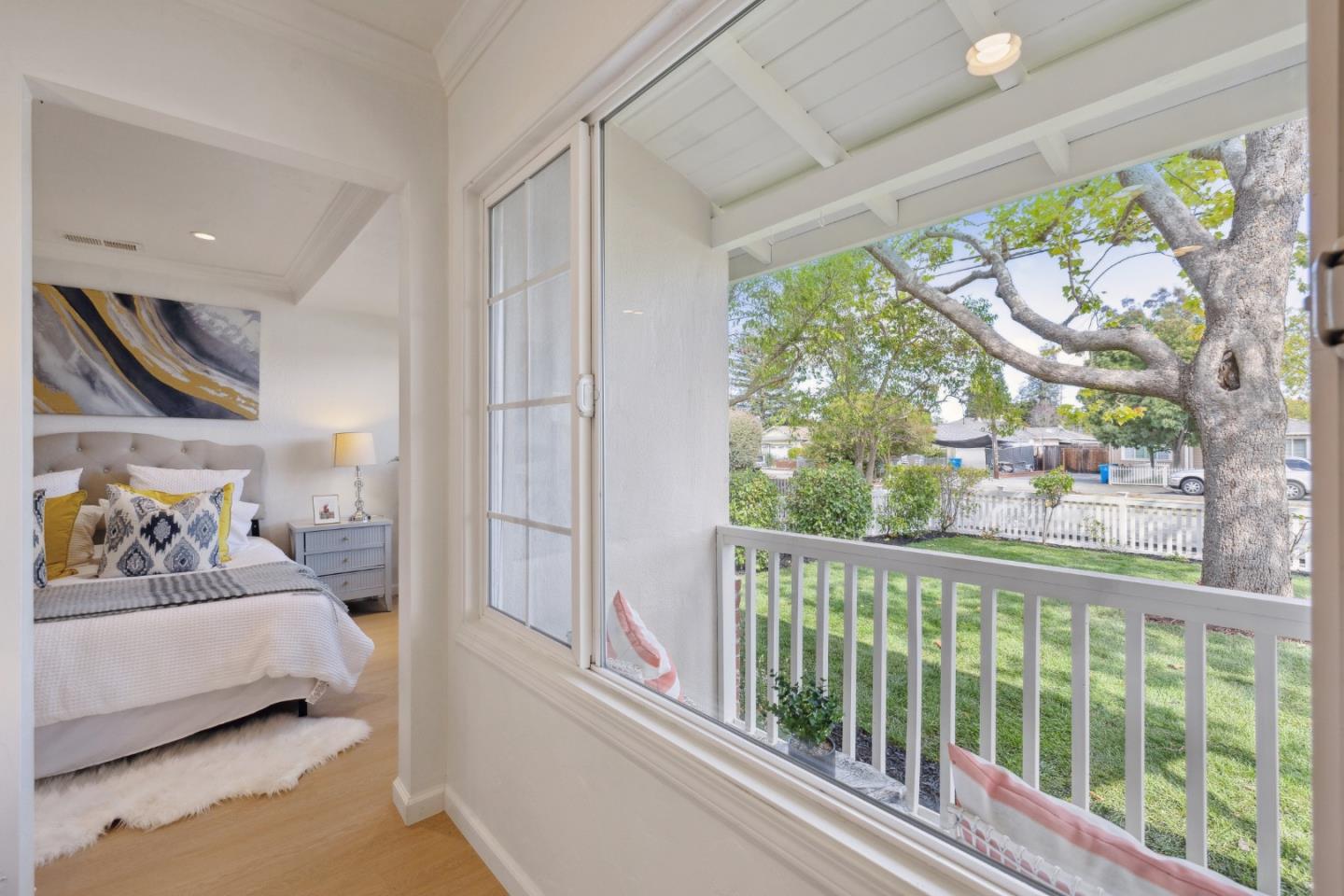 Detail Gallery Image 23 of 51 For 190 Rutherford Ave, Redwood City,  CA 94061 - 3 Beds | 2 Baths