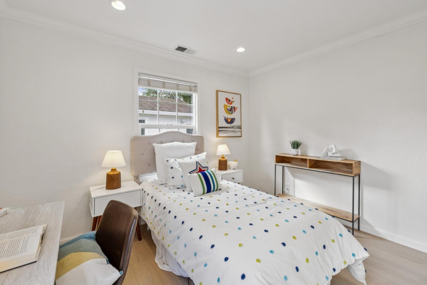 Detail Gallery Image 28 of 51 For 190 Rutherford Ave, Redwood City,  CA 94061 - 3 Beds | 2 Baths