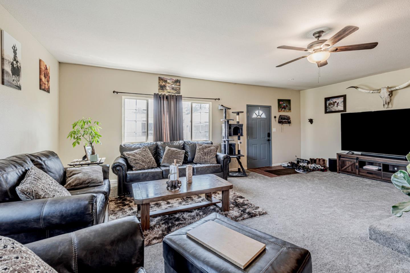 Detail Gallery Image 5 of 64 For 5412 Wilkins Ave, Oakdale,  CA 95361 - 3 Beds | 2 Baths