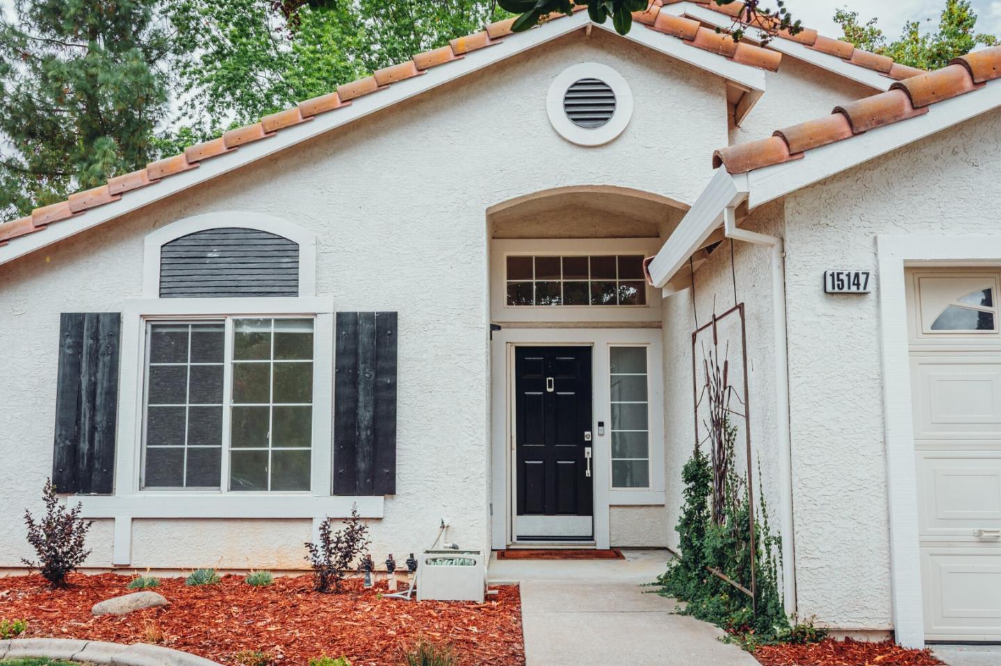 Detail Gallery Image 5 of 52 For 15147 Celebrar St, Sloughhouse,  CA 95683 - 3 Beds | 2 Baths