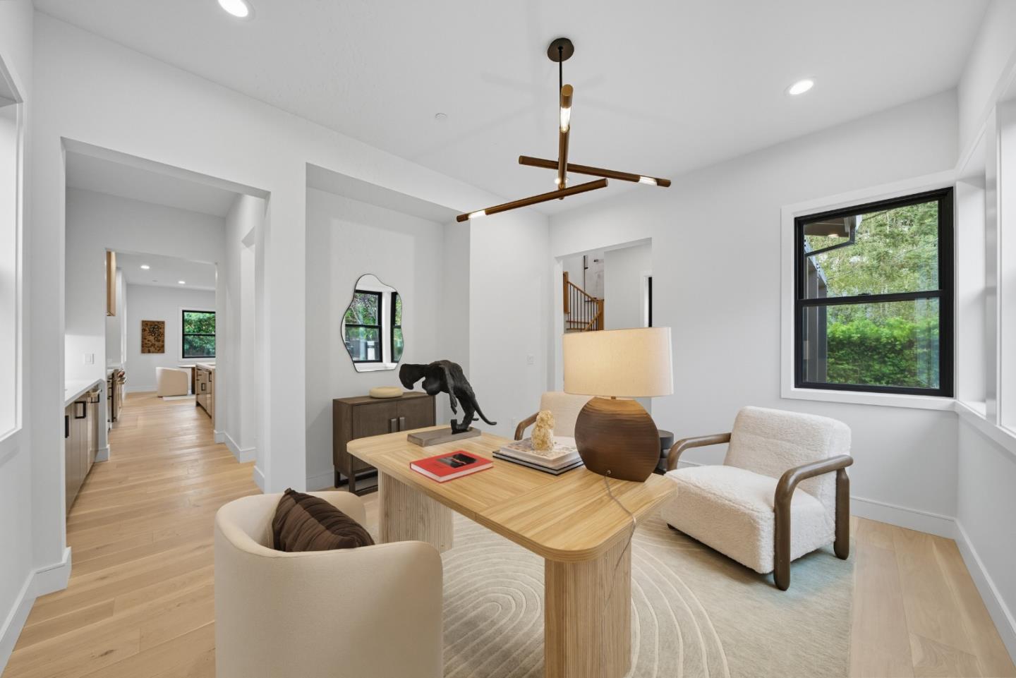 Detail Gallery Image 3 of 52 For 1001 Olive St, Menlo Park,  CA 94025 - 5 Beds | 5/1 Baths