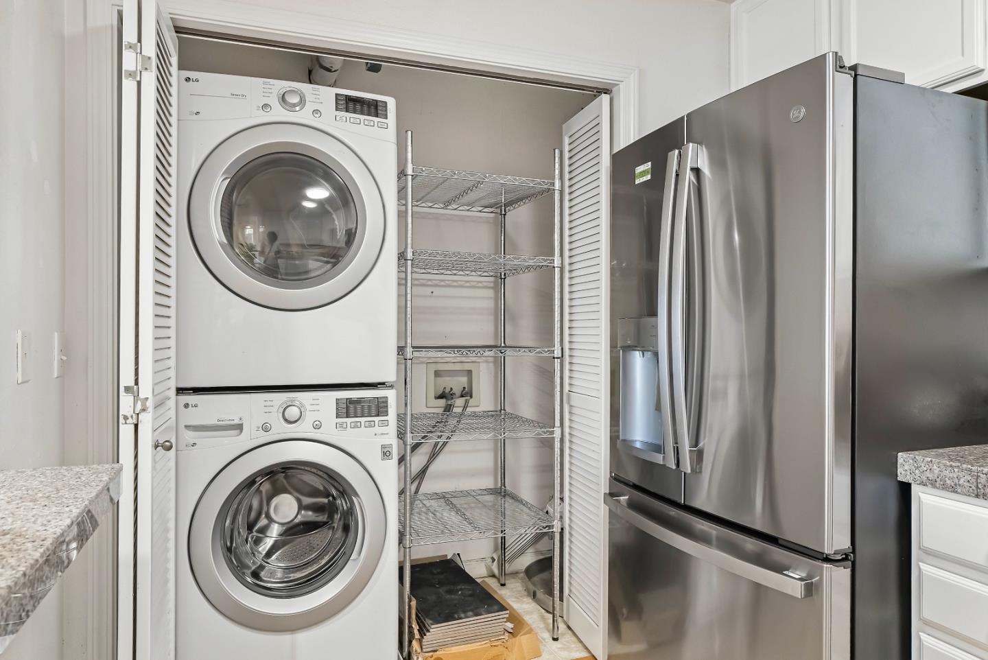 Detail Gallery Image 14 of 46 For 134 Carroll St #201,  Sunnyvale,  CA 94086 - 3 Beds | 2 Baths