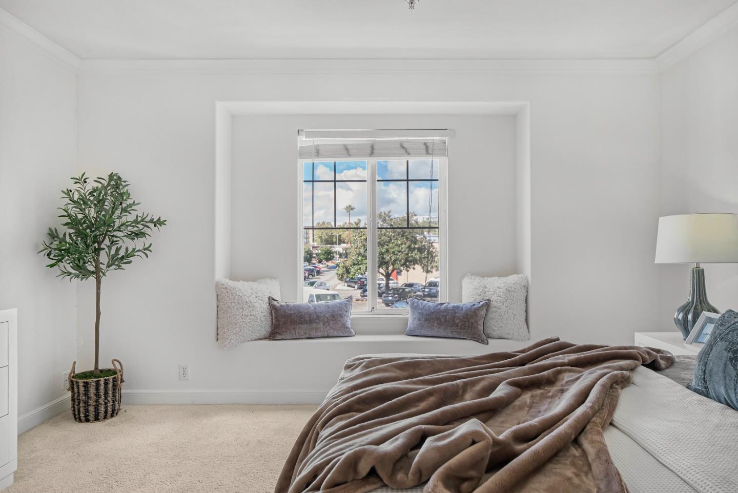 Detail Gallery Image 17 of 46 For 134 Carroll St #201,  Sunnyvale,  CA 94086 - 3 Beds | 2 Baths