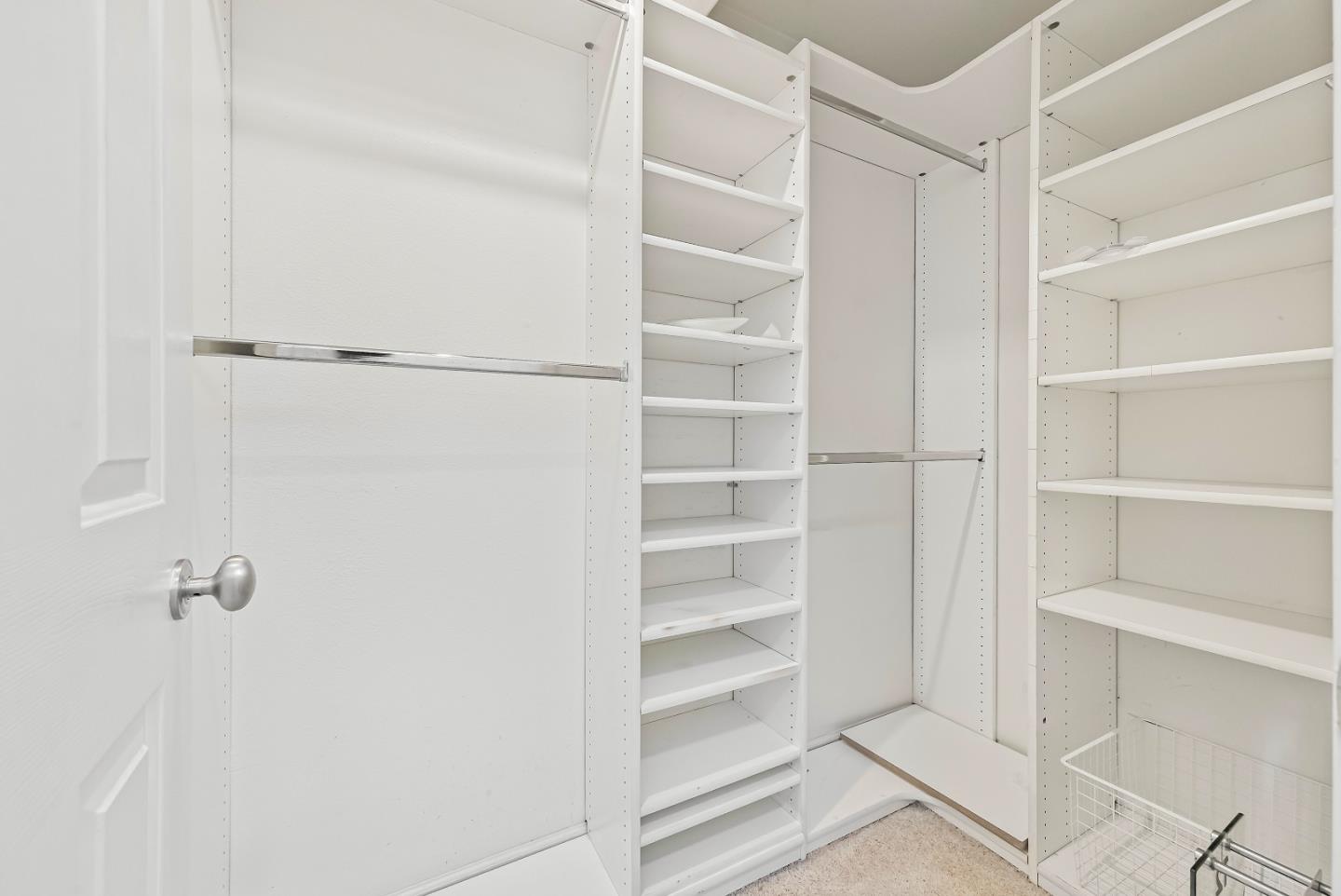 Detail Gallery Image 19 of 46 For 134 Carroll St #201,  Sunnyvale,  CA 94086 - 3 Beds | 2 Baths