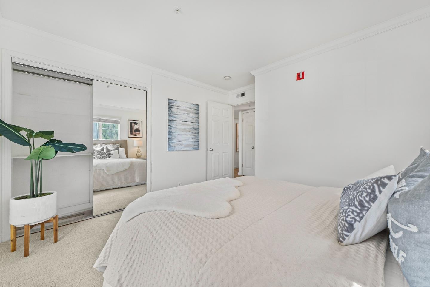 Detail Gallery Image 24 of 46 For 134 Carroll St #201,  Sunnyvale,  CA 94086 - 3 Beds | 2 Baths