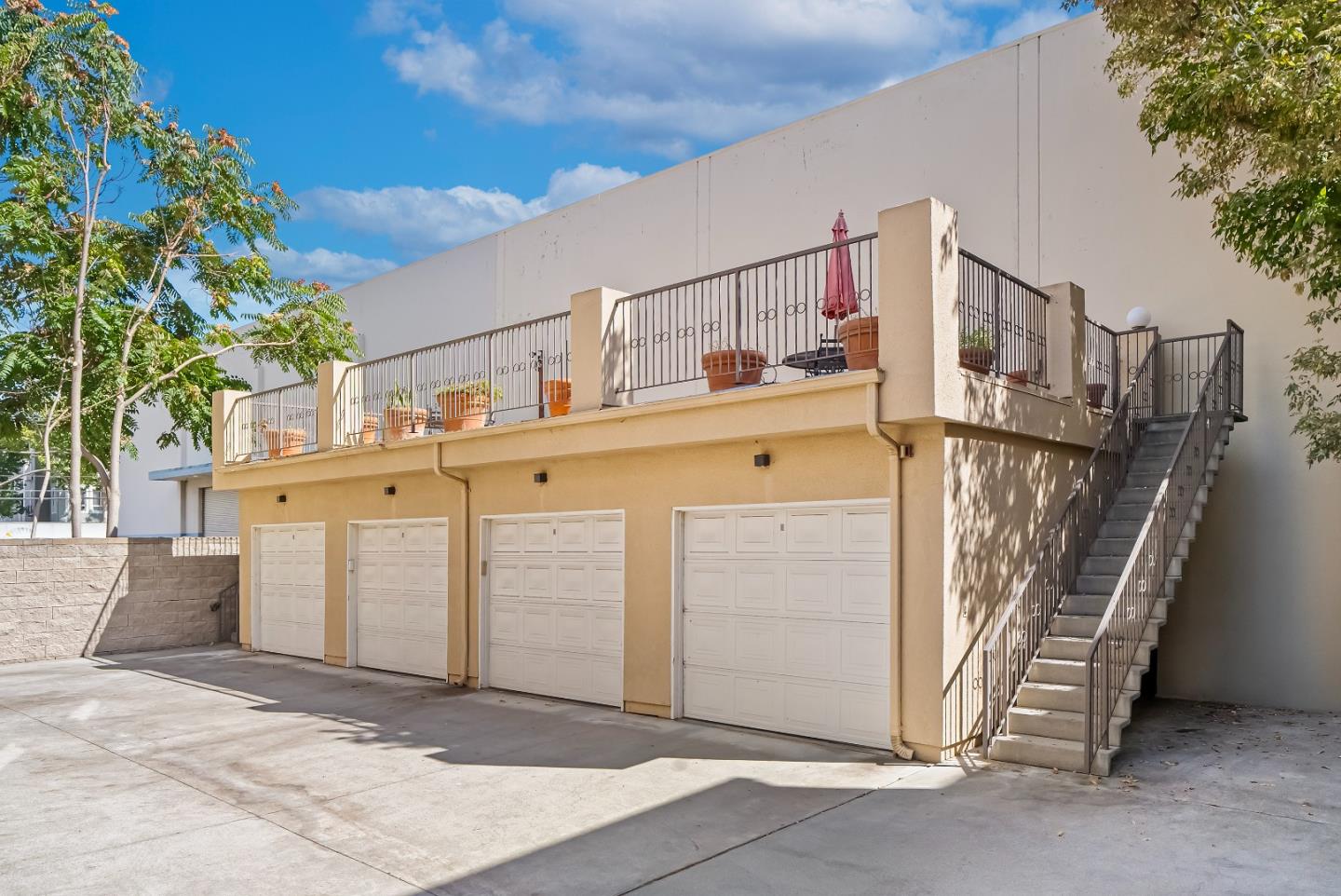 Detail Gallery Image 29 of 46 For 134 Carroll St #201,  Sunnyvale,  CA 94086 - 3 Beds | 2 Baths