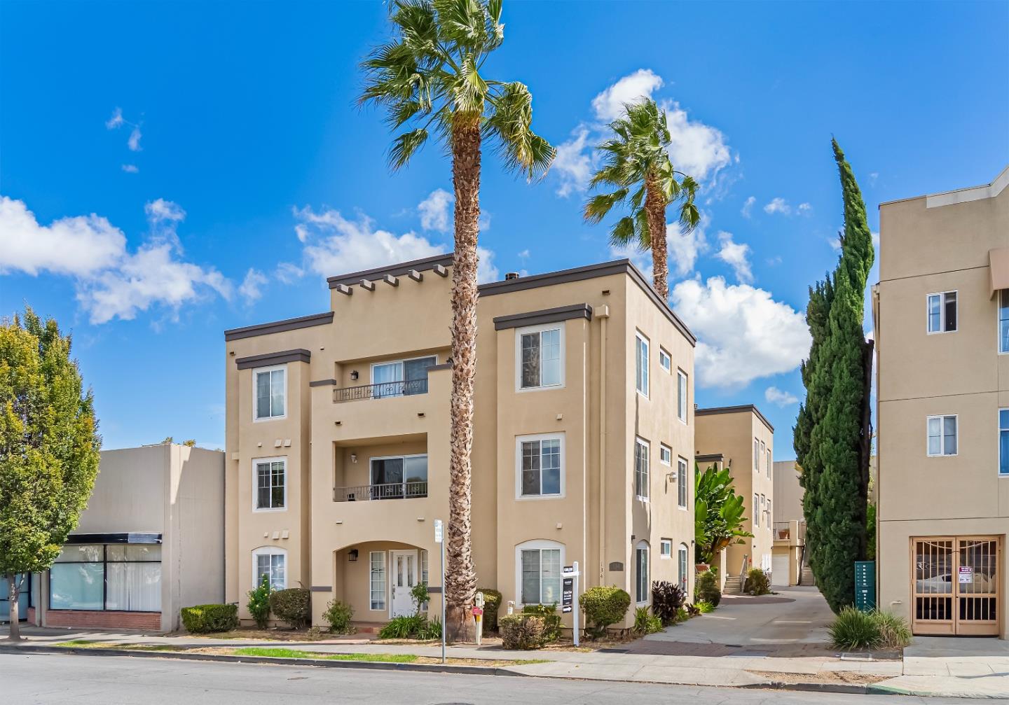 Detail Gallery Image 5 of 46 For 134 Carroll St #201,  Sunnyvale,  CA 94086 - 3 Beds | 2 Baths