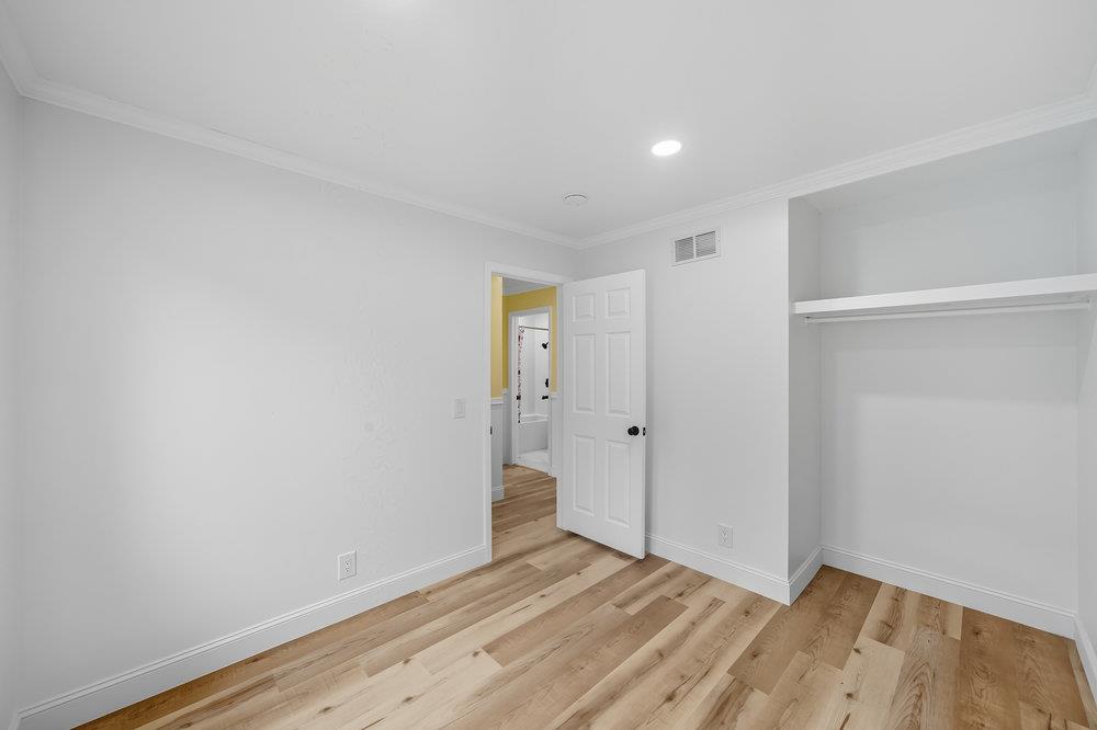 Detail Gallery Image 26 of 38 For 1020 E Mission St, San Jose,  CA 95112 - 4 Beds | 2 Baths