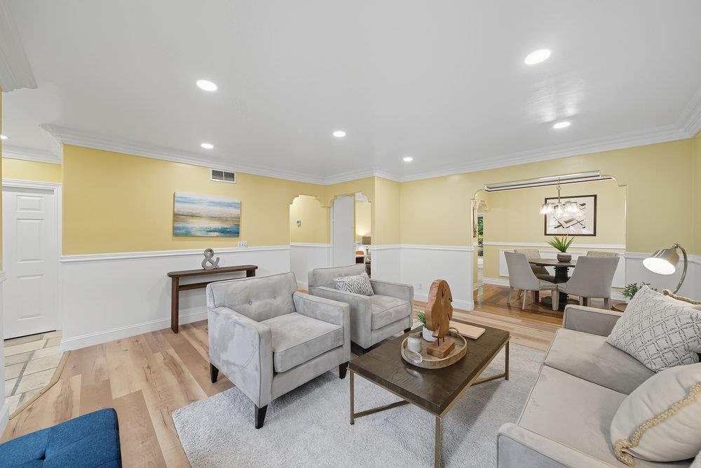 Detail Gallery Image 6 of 38 For 1020 E Mission St, San Jose,  CA 95112 - 4 Beds | 2 Baths