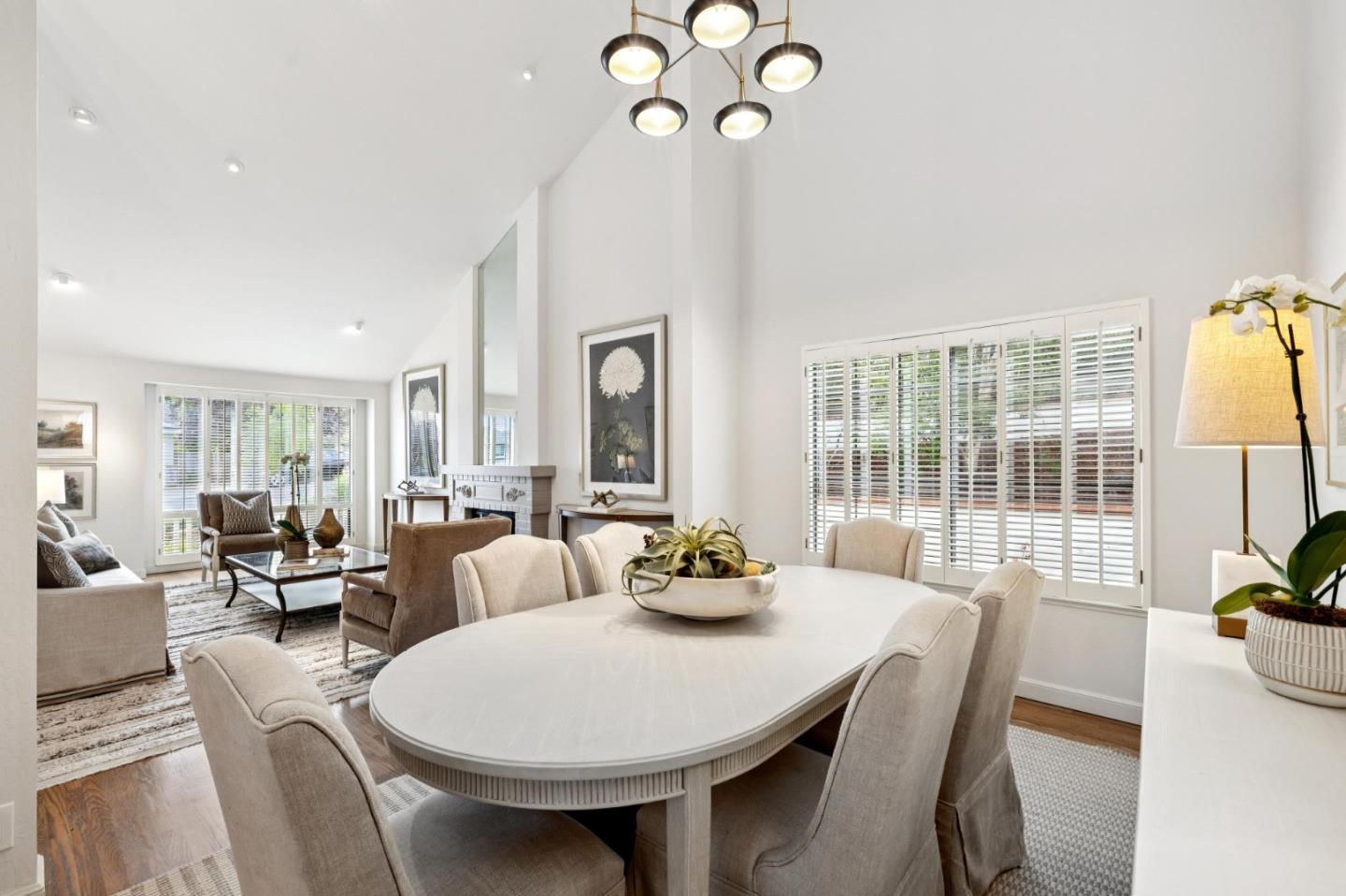 Detail Gallery Image 14 of 119 For 1418 Crestwood Ct, San Mateo,  CA 94403 - 4 Beds | 3 Baths