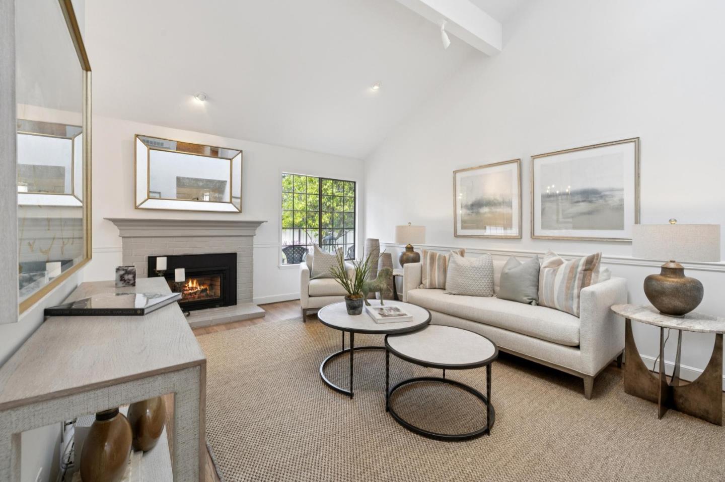 Detail Gallery Image 22 of 119 For 1418 Crestwood Ct, San Mateo,  CA 94403 - 4 Beds | 3 Baths