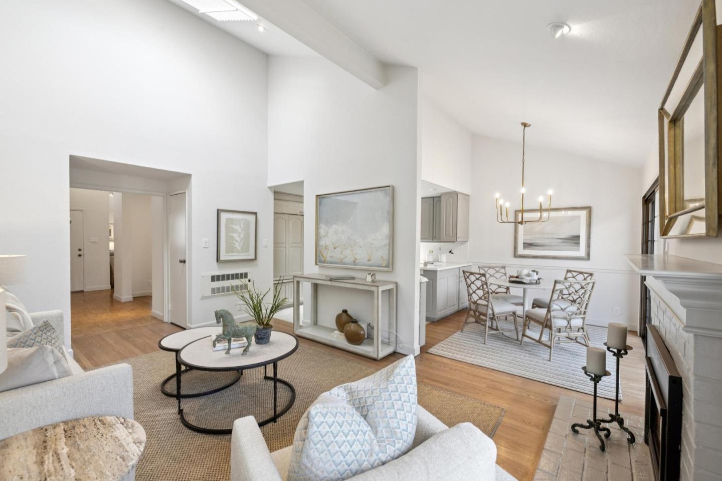 Detail Gallery Image 25 of 119 For 1418 Crestwood Ct, San Mateo,  CA 94403 - 4 Beds | 3 Baths