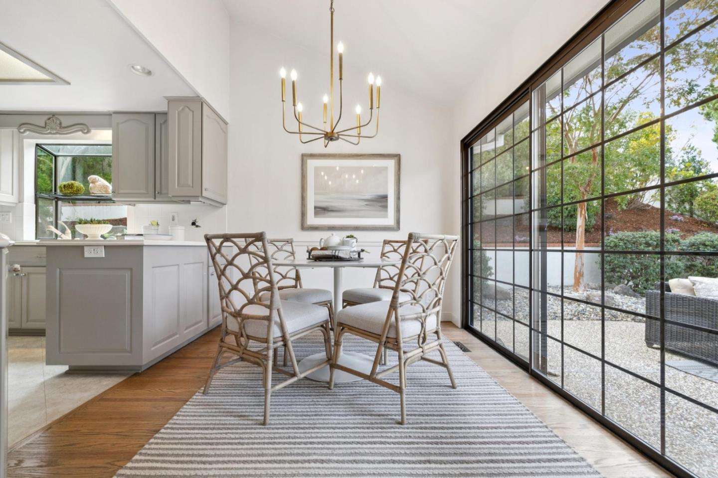 Detail Gallery Image 27 of 119 For 1418 Crestwood Ct, San Mateo,  CA 94403 - 4 Beds | 3 Baths