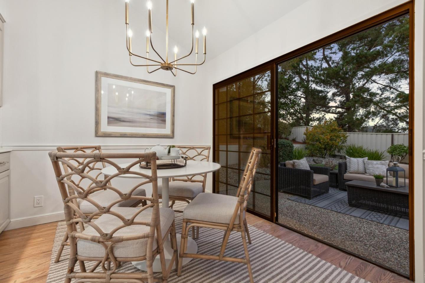 Detail Gallery Image 29 of 119 For 1418 Crestwood Ct, San Mateo,  CA 94403 - 4 Beds | 3 Baths