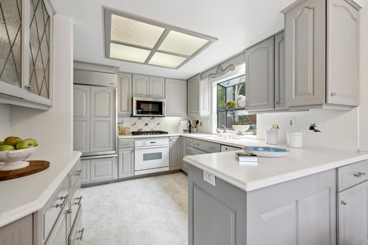 Detail Gallery Image 30 of 119 For 1418 Crestwood Ct, San Mateo,  CA 94403 - 4 Beds | 3 Baths