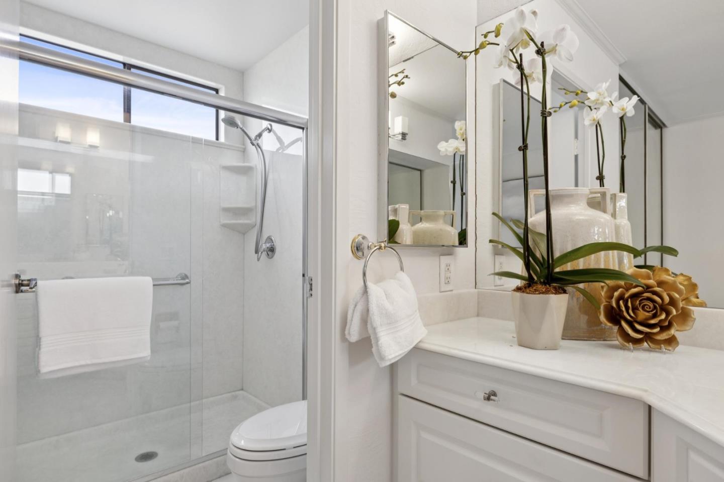 Detail Gallery Image 50 of 119 For 1418 Crestwood Ct, San Mateo,  CA 94403 - 4 Beds | 3 Baths