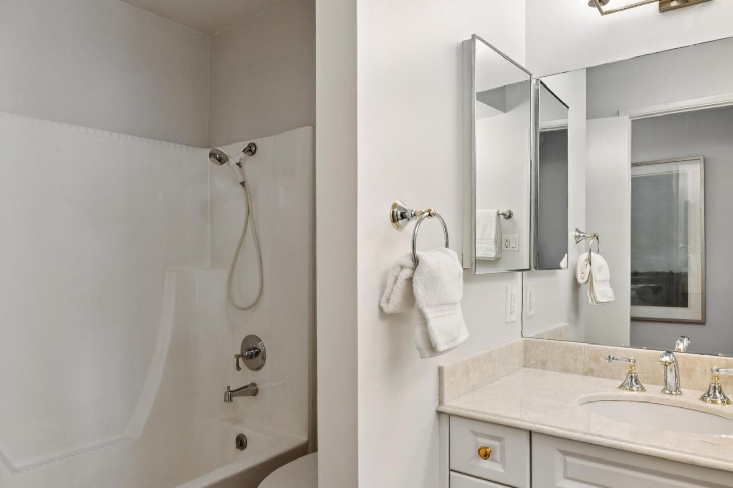 Detail Gallery Image 56 of 119 For 1418 Crestwood Ct, San Mateo,  CA 94403 - 4 Beds | 3 Baths