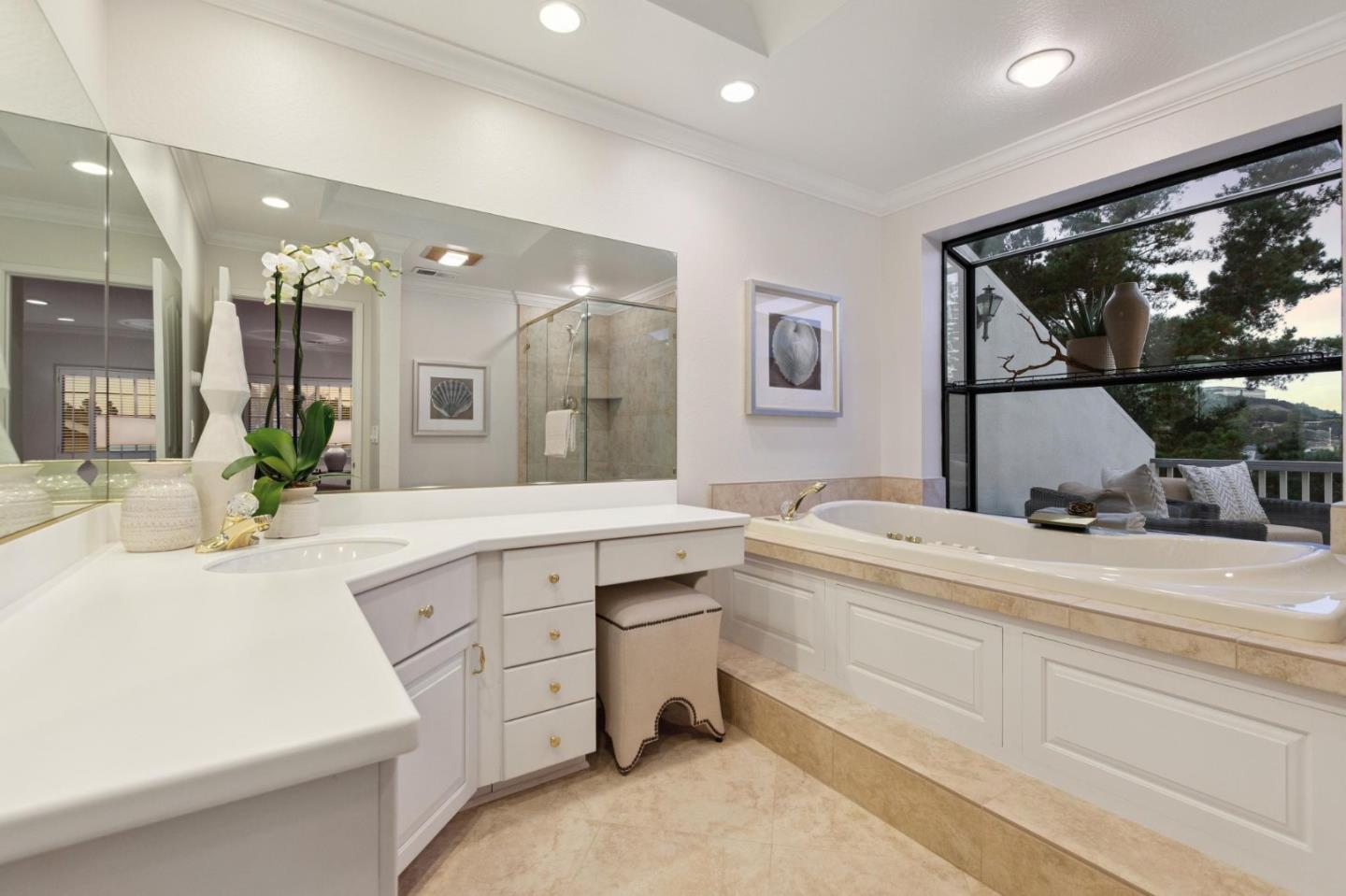 Detail Gallery Image 81 of 119 For 1418 Crestwood Ct, San Mateo,  CA 94403 - 4 Beds | 3 Baths