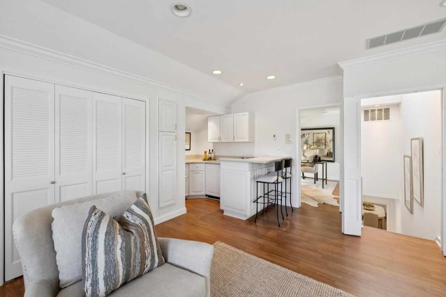 Detail Gallery Image 86 of 119 For 1418 Crestwood Ct, San Mateo,  CA 94403 - 4 Beds | 3 Baths