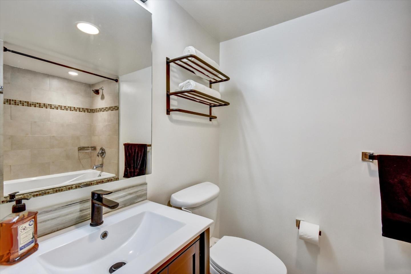 Detail Gallery Image 10 of 46 For 350 N 2nd St #342,  San Jose,  CA 95112 - 2 Beds | 2 Baths