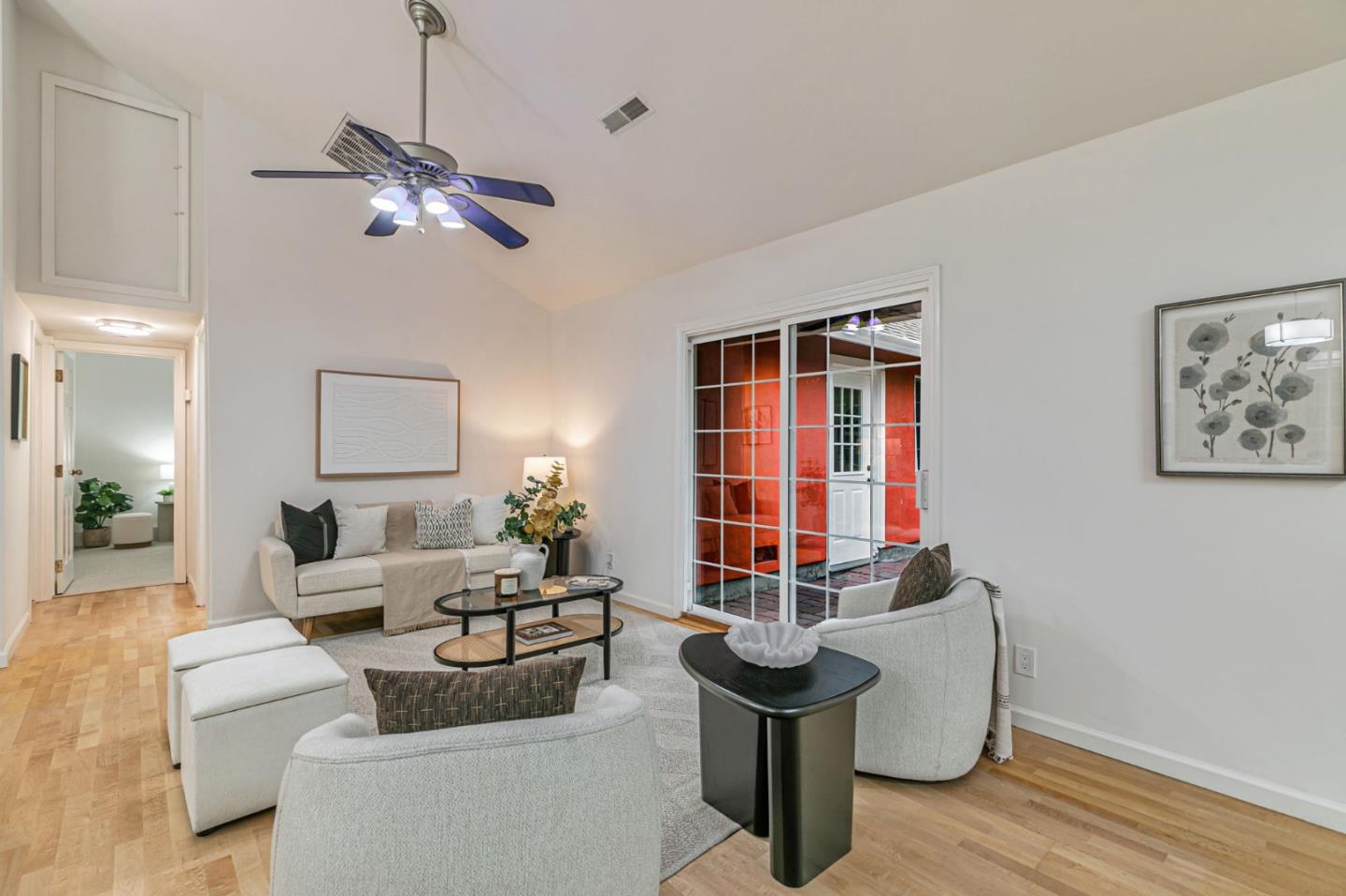 Detail Gallery Image 17 of 37 For 1037 Windermere Ave, Menlo Park,  CA 94025 - 2 Beds | 2 Baths