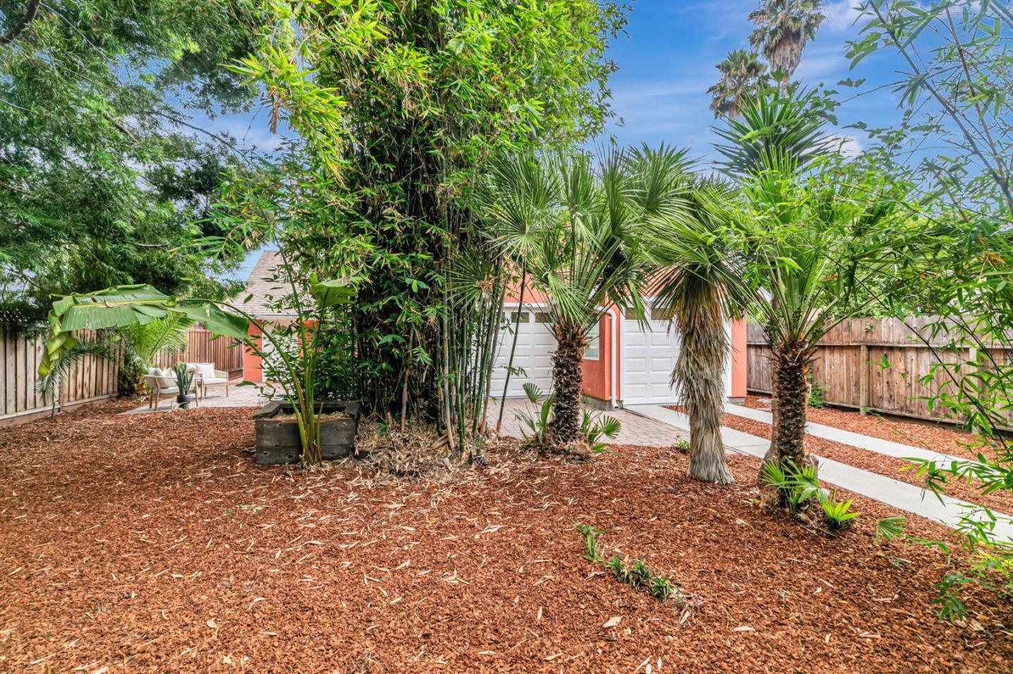 Detail Gallery Image 30 of 37 For 1037 Windermere Ave, Menlo Park,  CA 94025 - 2 Beds | 2 Baths