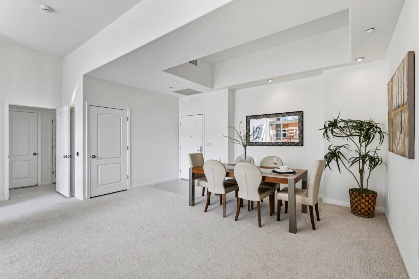 Detail Gallery Image 6 of 14 For 130 E San Fernando St #23,  San Jose,  CA 95112 - 2 Beds | 2 Baths
