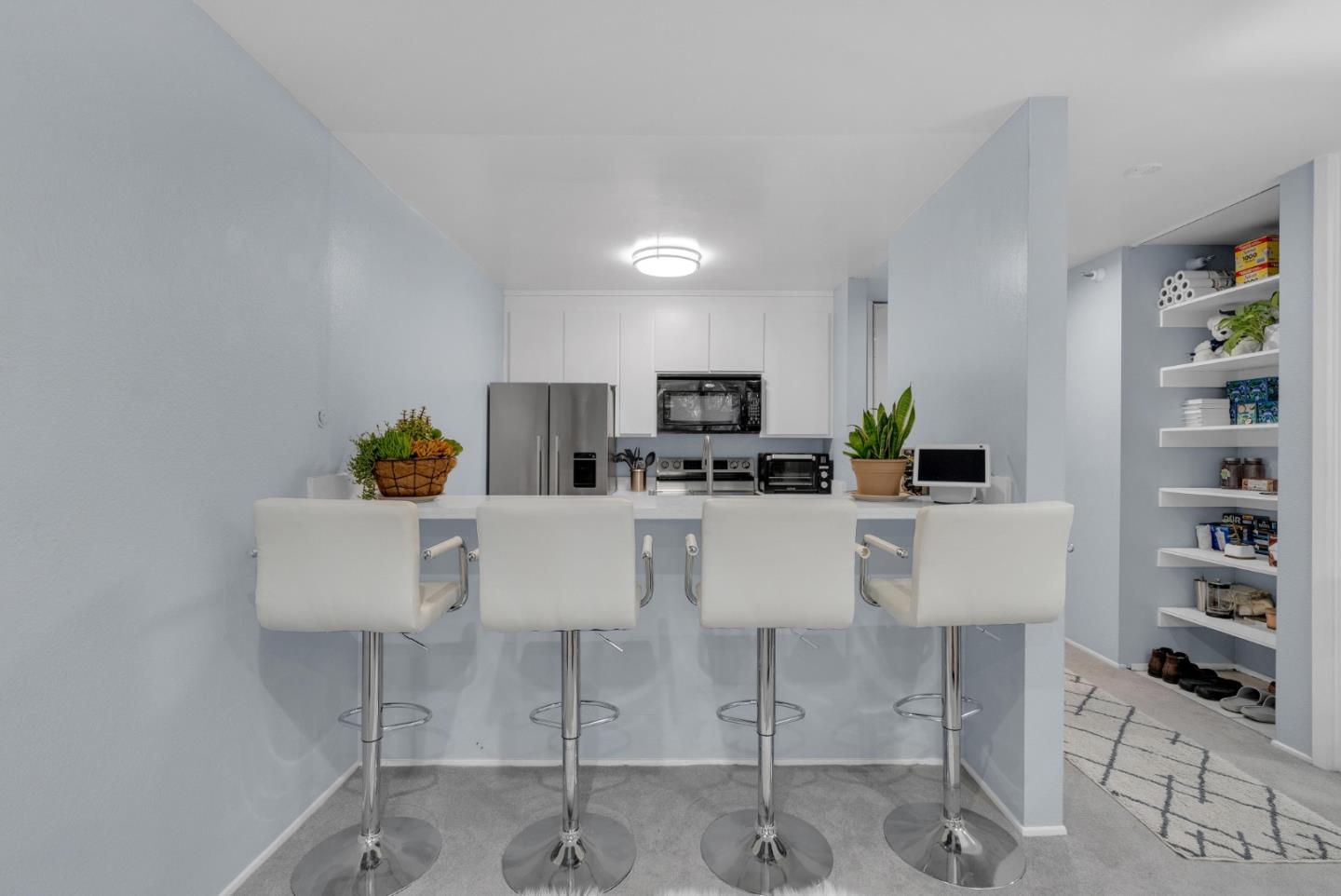 Detail Gallery Image 10 of 43 For 5202 Shelter Creek Ln, San Bruno,  CA 94066 - 1 Beds | 1 Baths