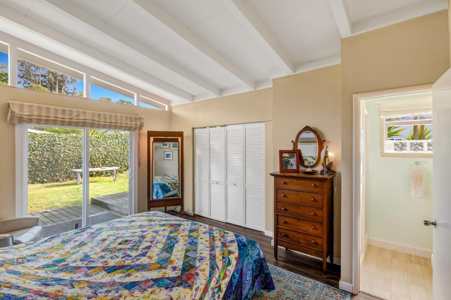 Detail Gallery Image 14 of 38 For 3325 Sycamore Pl, Carmel,  CA 93923 - 3 Beds | 2 Baths