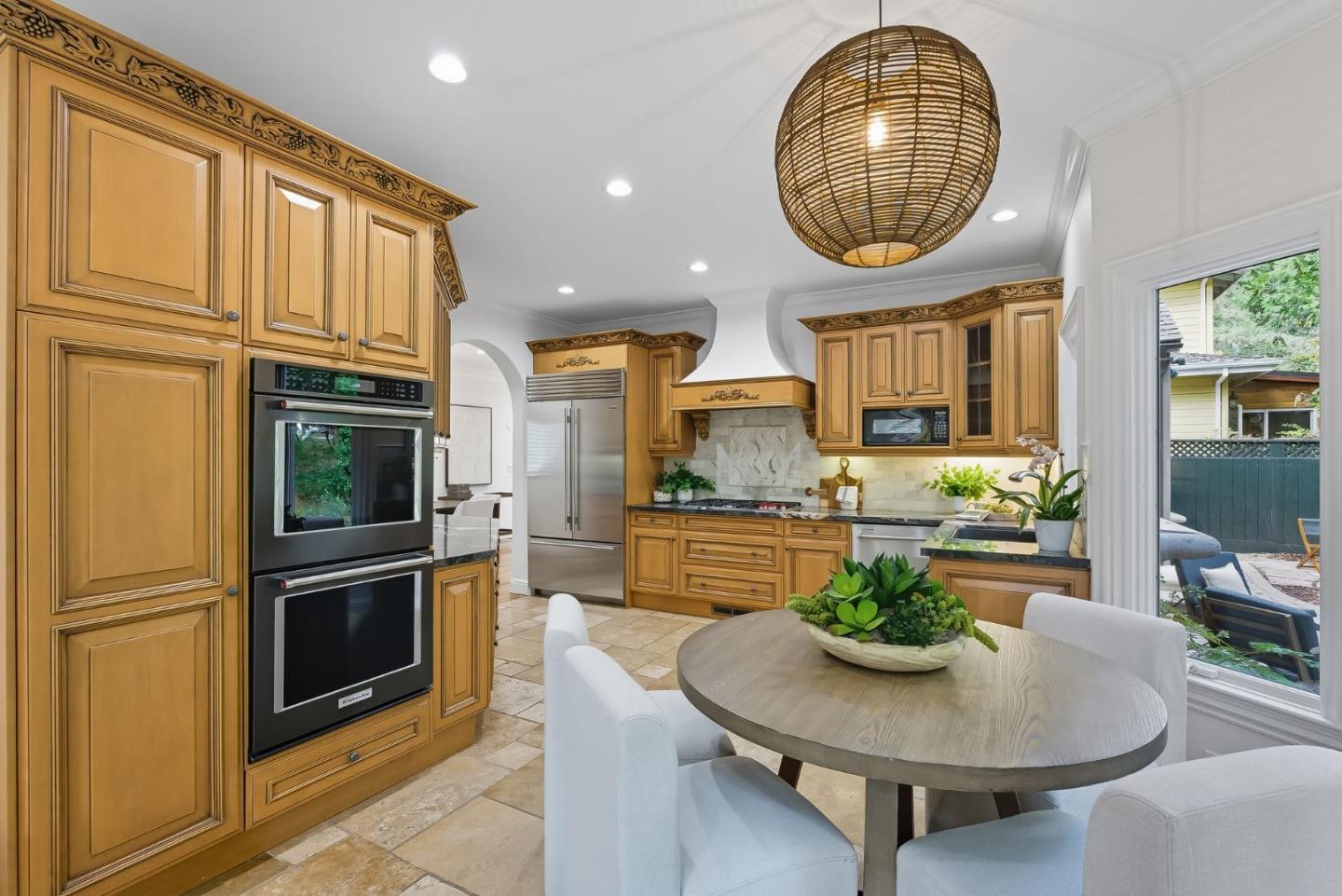 Detail Gallery Image 7 of 18 For 19938 Baroni Ct, Saratoga,  CA 95070 - 4 Beds | 3 Baths