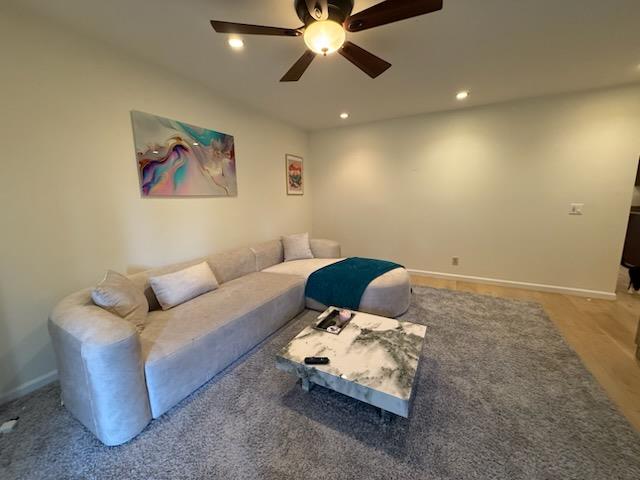 Detail Gallery Image 7 of 26 For 938 Clark Ave #48,  Mountain View,  CA 94040 - 2 Beds | 2 Baths