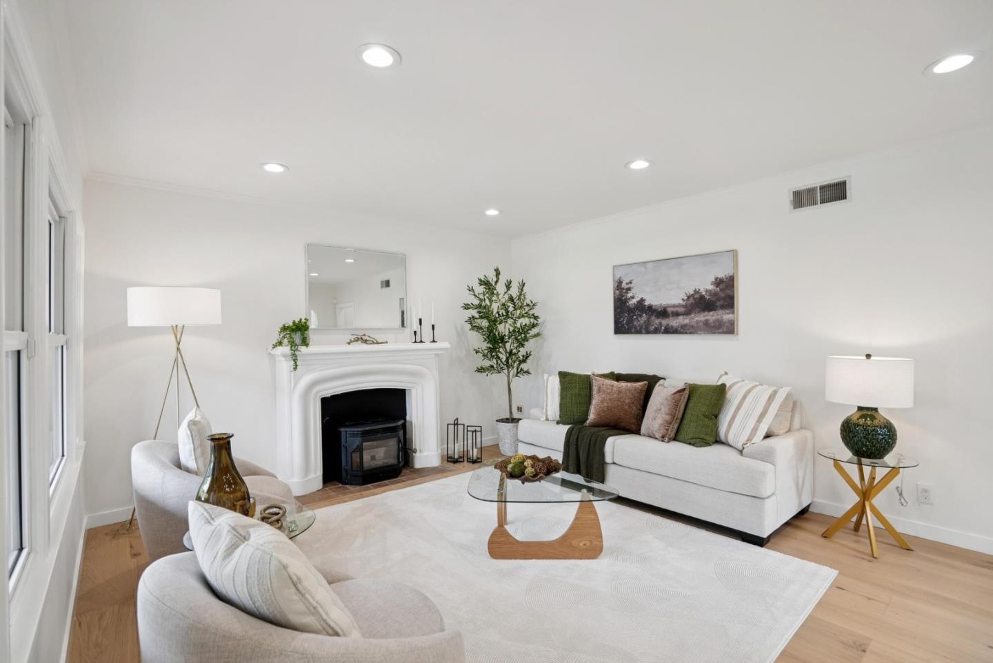 Detail Gallery Image 8 of 40 For 225 28th Ave, San Mateo,  CA 94403 - 3 Beds | 3 Baths