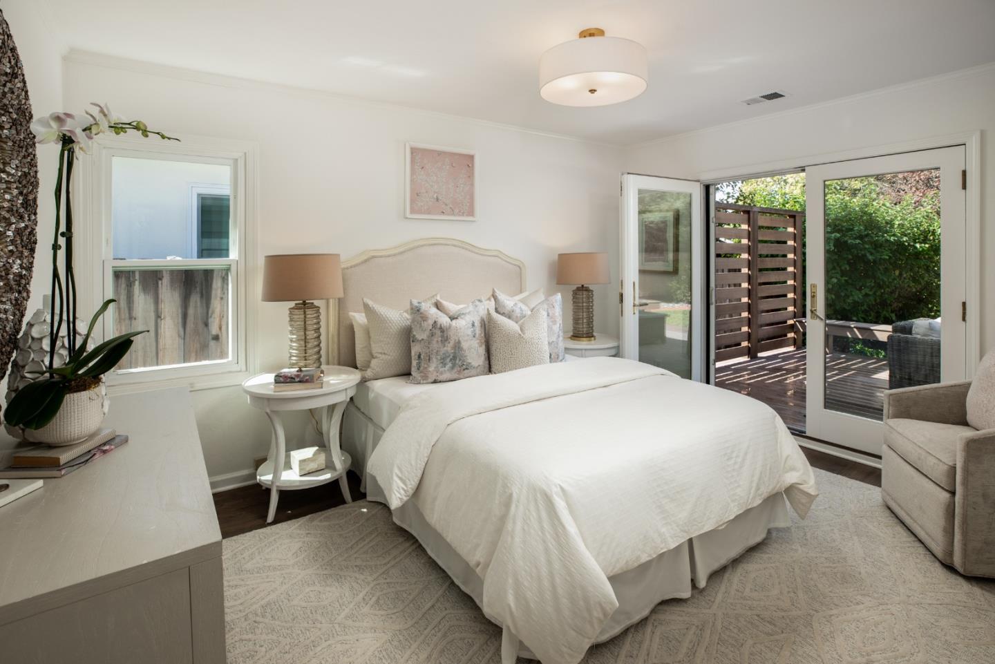 Detail Gallery Image 13 of 25 For 1155 17th Ave, Redwood City,  CA 94063 - 3 Beds | 1 Baths