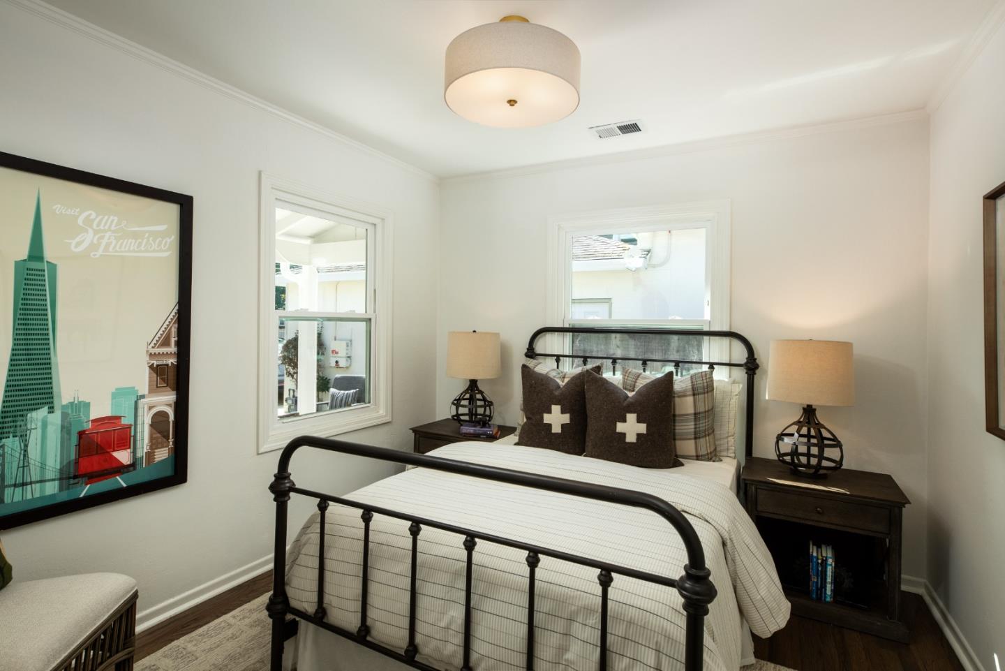 Detail Gallery Image 17 of 25 For 1155 17th Ave, Redwood City,  CA 94063 - 3 Beds | 1 Baths