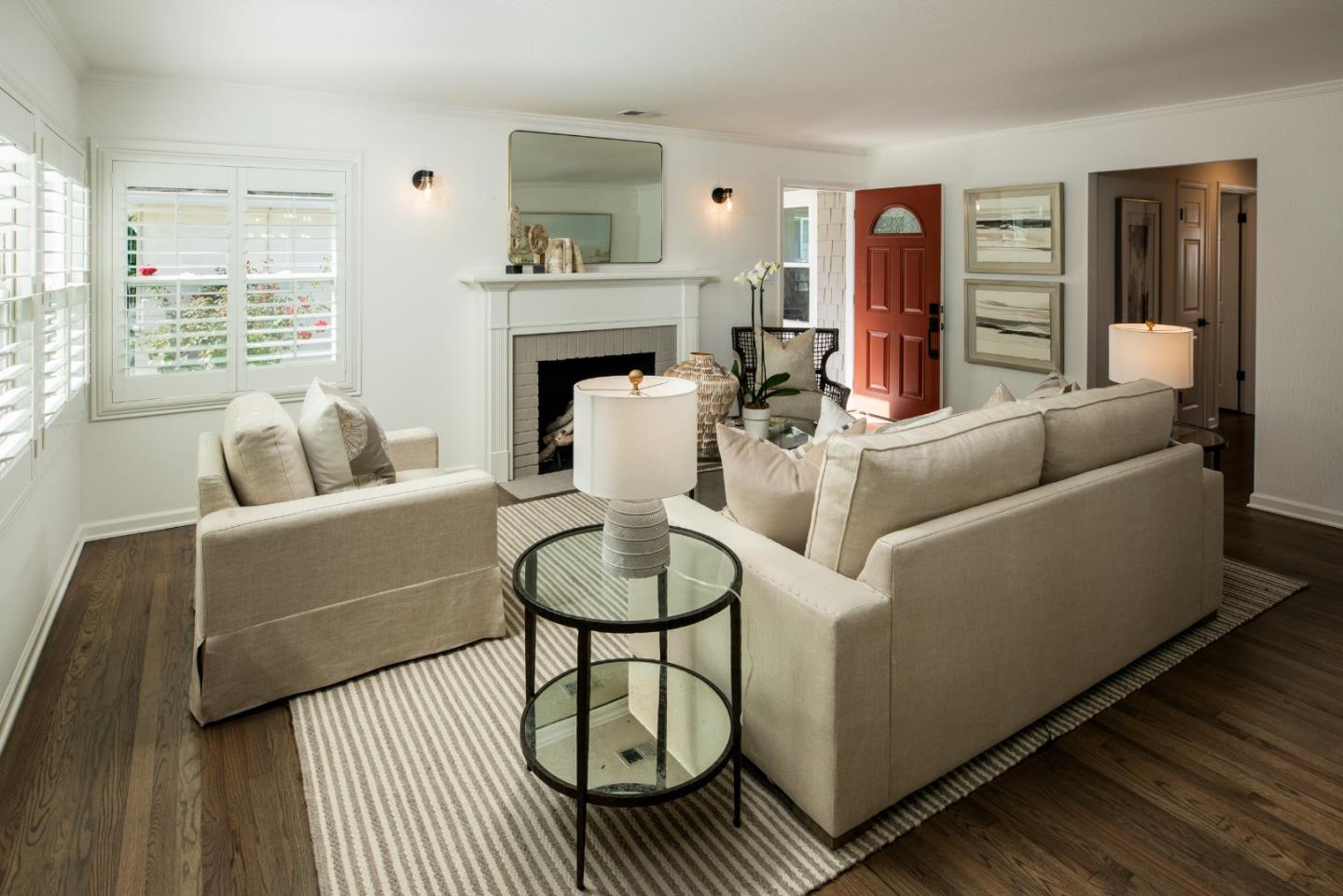 Detail Gallery Image 5 of 25 For 1155 17th Ave, Redwood City,  CA 94063 - 3 Beds | 1 Baths