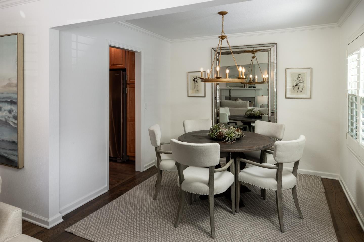 Detail Gallery Image 9 of 25 For 1155 17th Ave, Redwood City,  CA 94063 - 3 Beds | 1 Baths