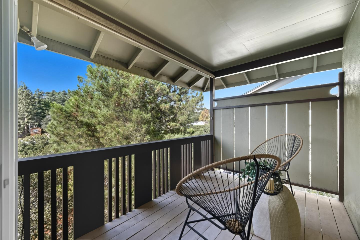 Detail Gallery Image 15 of 51 For 1775 Terrace Dr, Belmont,  CA 94002 - 4 Beds | 3 Baths