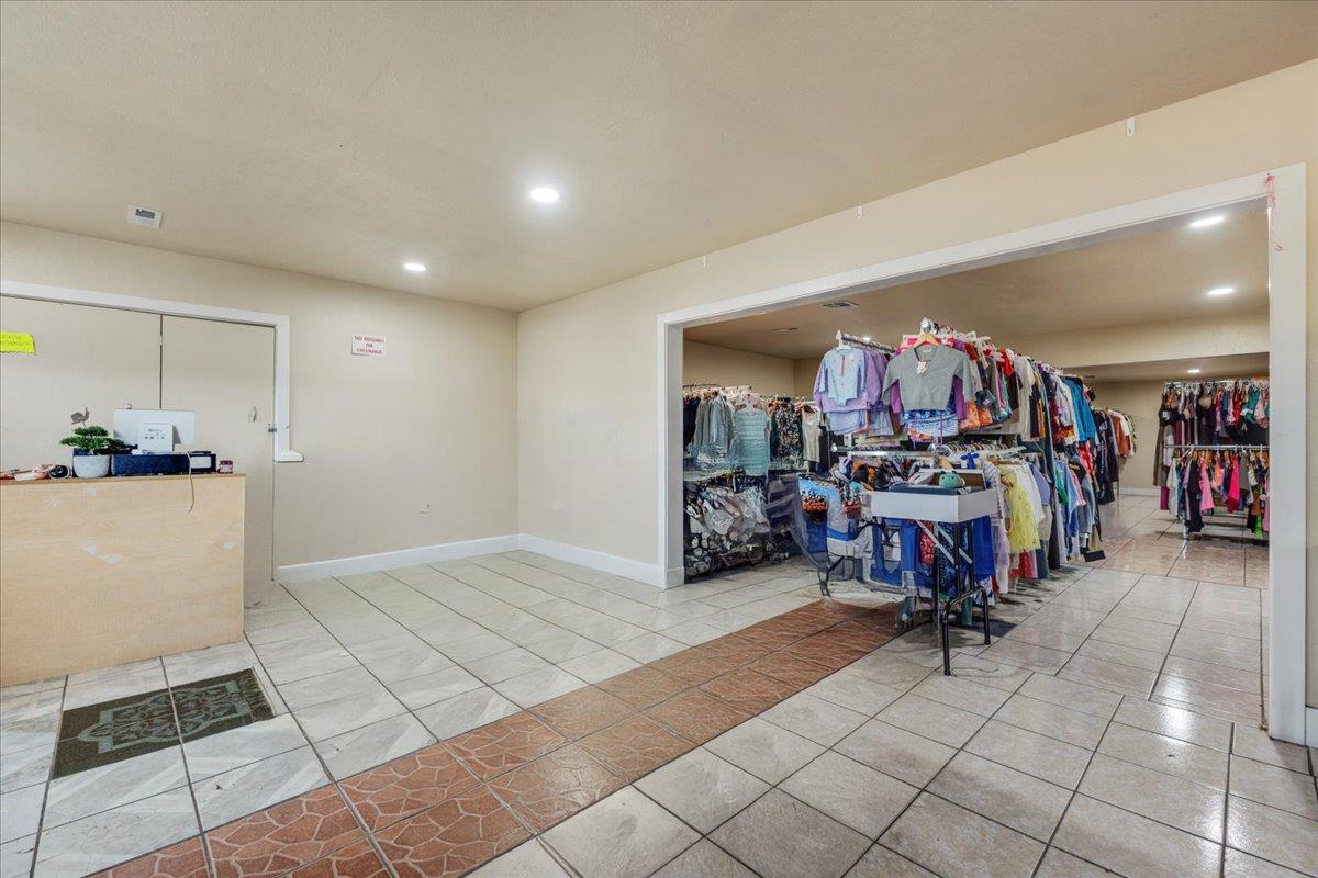 Detail Gallery Image 11 of 21 For 136 Dixi St, Soledad,  CA 93960 - – Beds | – Baths