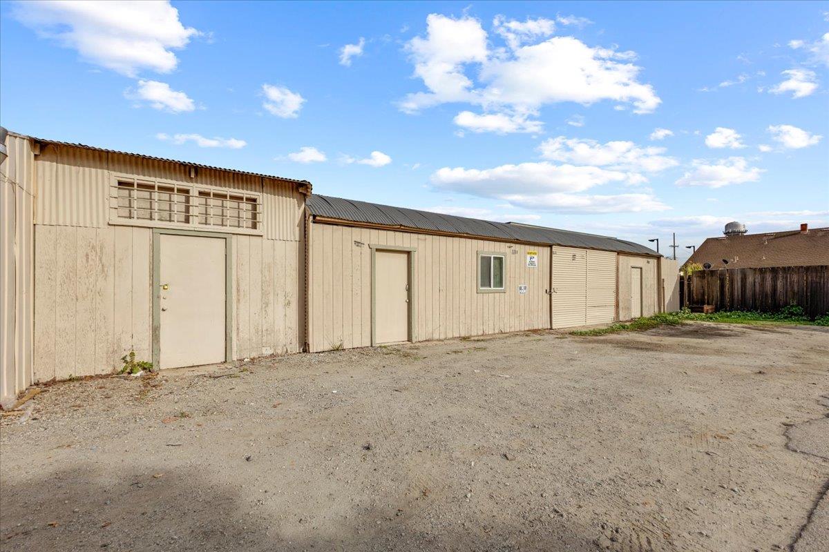 Detail Gallery Image 6 of 21 For 136 Dixi St, Soledad,  CA 93960 - – Beds | – Baths