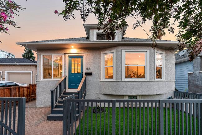 Front Image Thumbnail for ML82023742