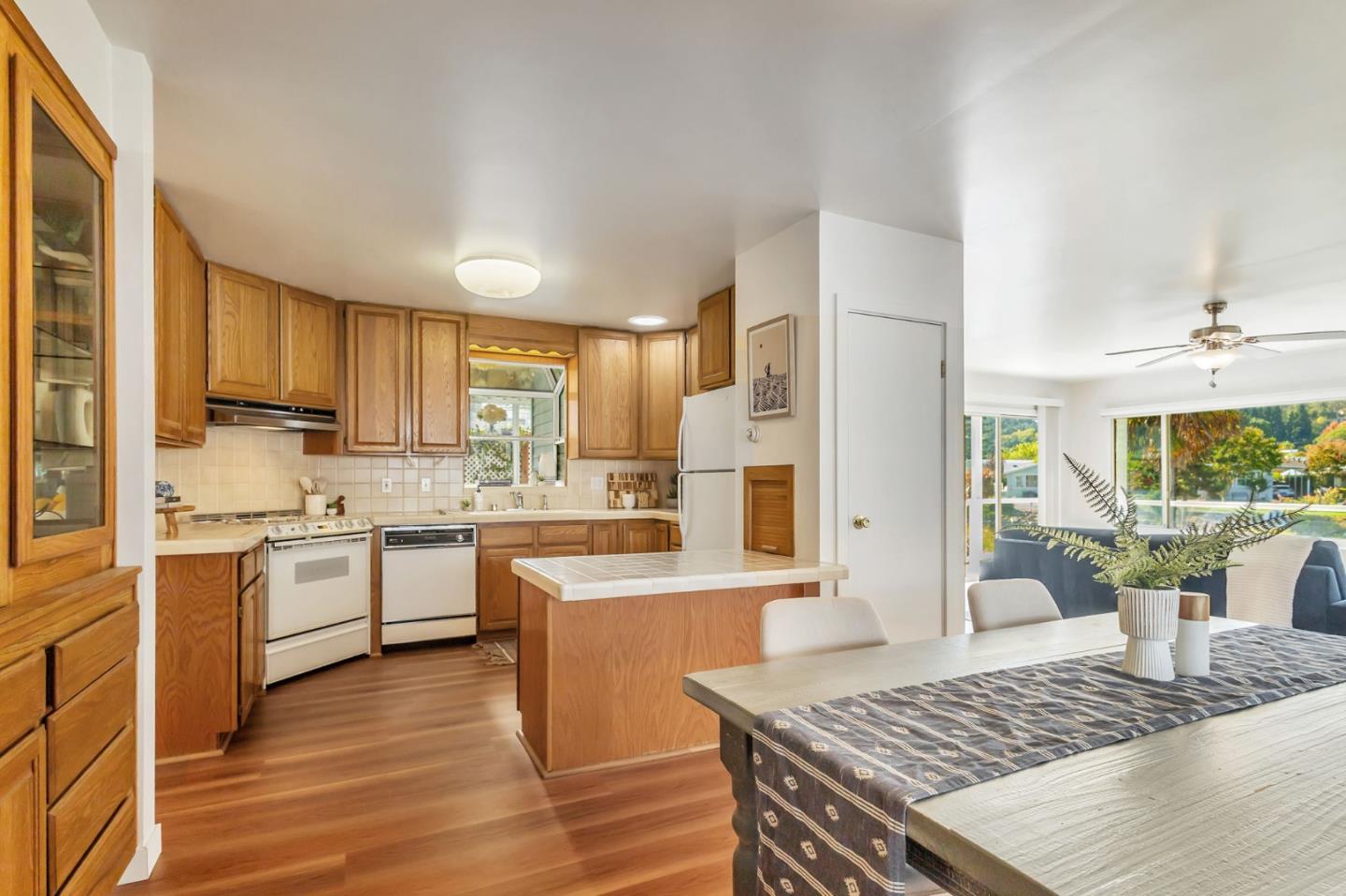 Detail Gallery Image 9 of 38 For 225 Mount Hermon #81 Rd #81,  Scotts Valley,  CA 95066 - 2 Beds | 2 Baths