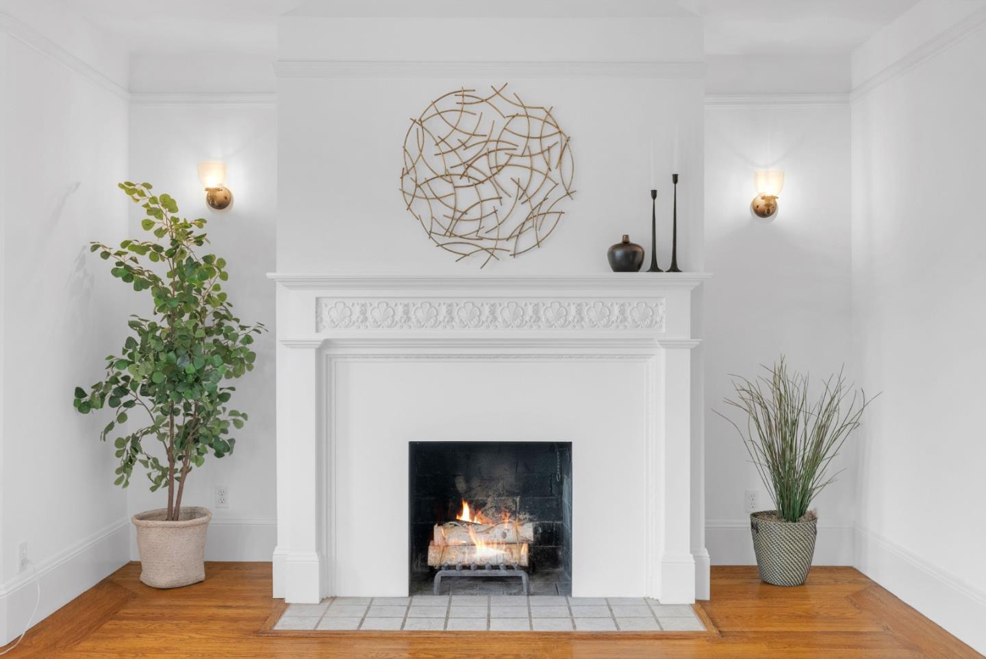 Detail Gallery Image 8 of 44 For 3219-3221 Gough St, San Francisco,  CA 94123 - – Beds | – Baths