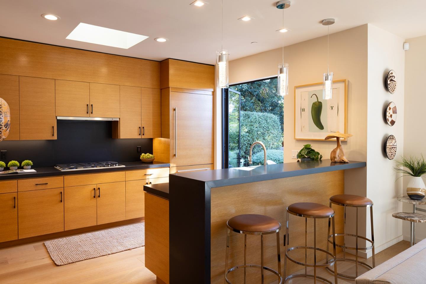 Detail Gallery Image 12 of 26 For 0 Camino Real & 7th Swc, Carmel,  CA 93921 - 3 Beds | 3/1 Baths