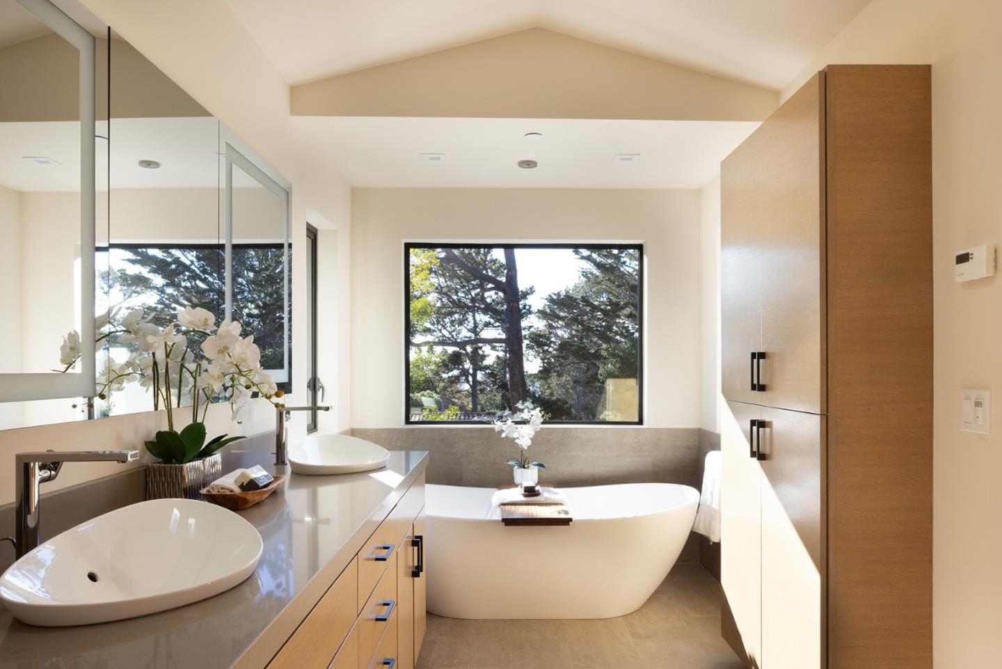 Detail Gallery Image 15 of 26 For 0 Camino Real & 7th Swc, Carmel,  CA 93921 - 3 Beds | 3/1 Baths