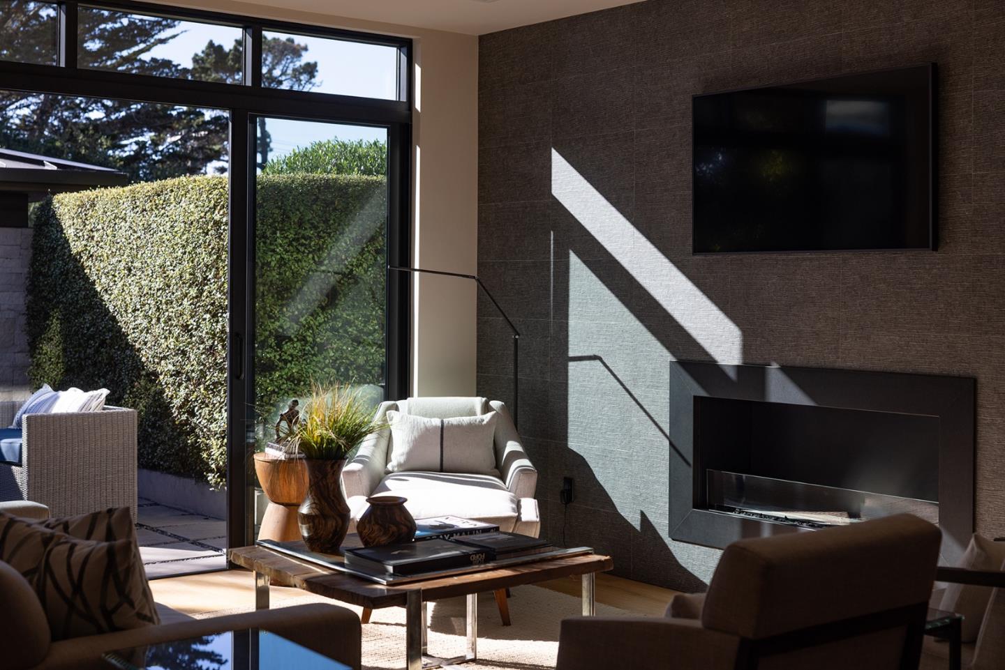 Detail Gallery Image 7 of 26 For 0 Camino Real & 7th Swc, Carmel,  CA 93921 - 3 Beds | 3/1 Baths