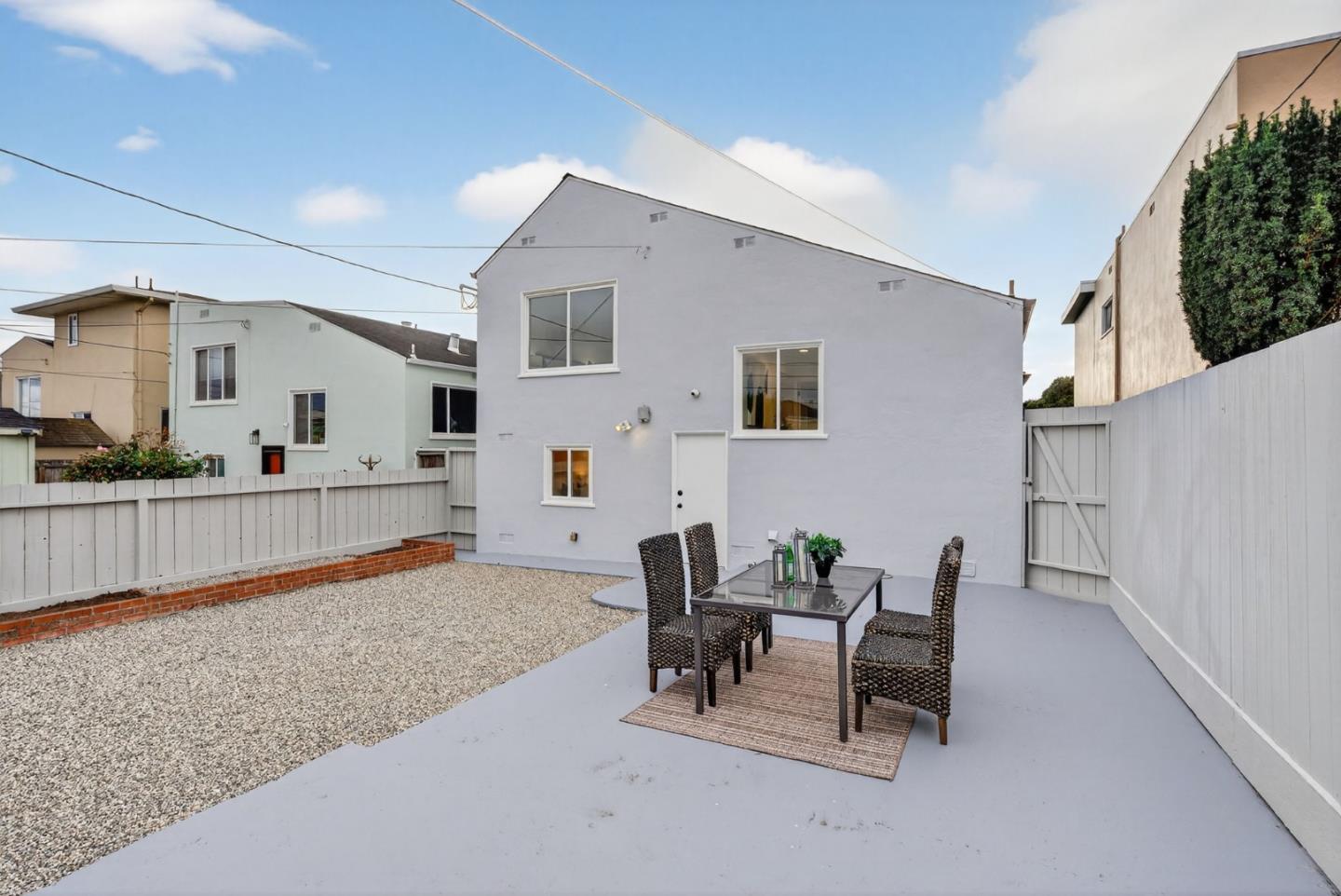 Detail Gallery Image 34 of 51 For 876 N Mayfair Ave, Daly City,  CA 94015 - 3 Beds | 3 Baths